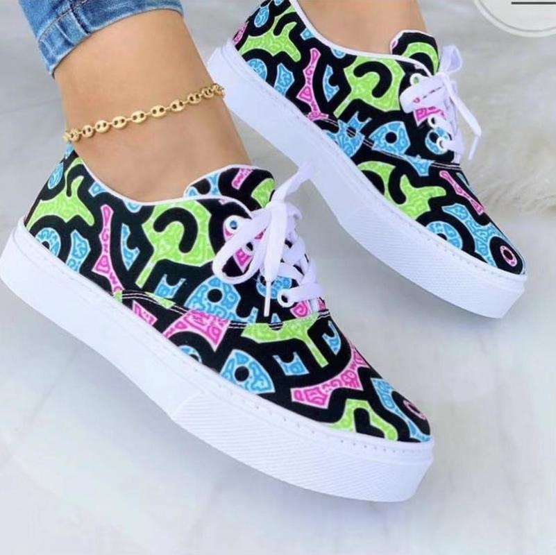Women's Graffiti Print Fashion Sneakers - Casual Trainers