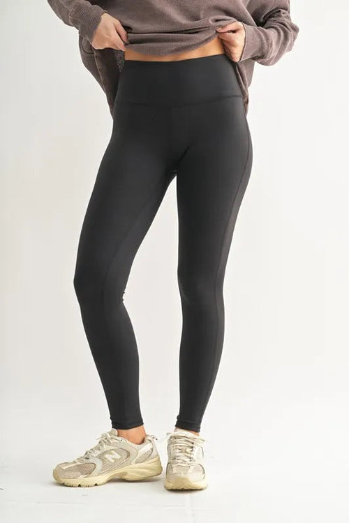 Essential Solid Leggings